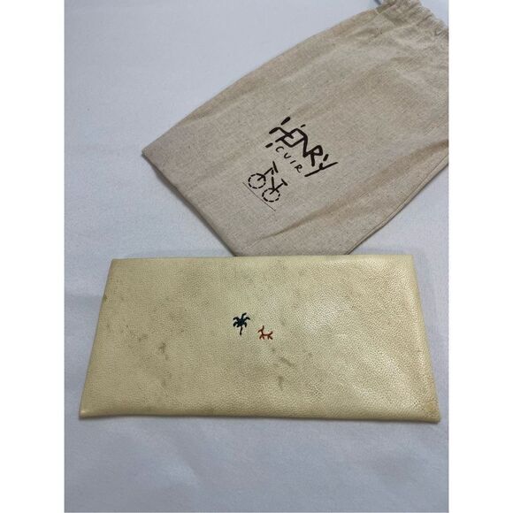 Henry cuir pouch Embroidery of a dog and a palm tree leather - Picture 4 of 8